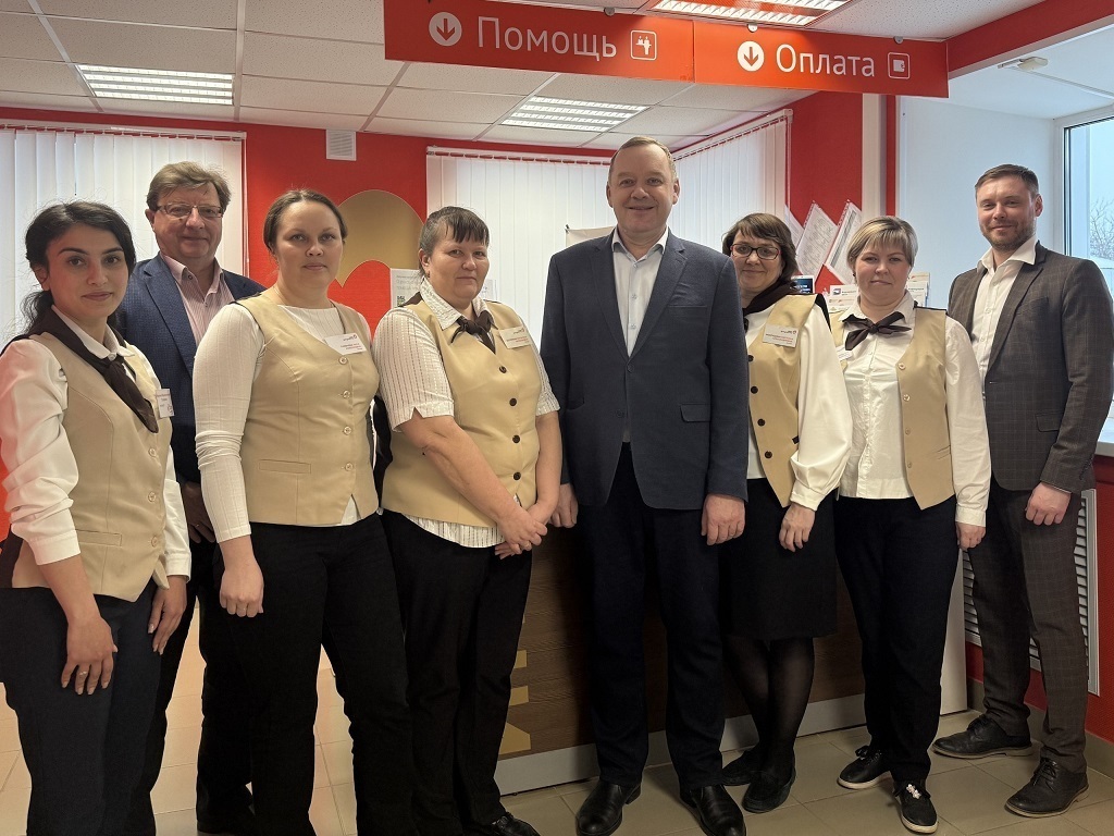 В поселке Кумены работает обновленный центр «Мои Документы».