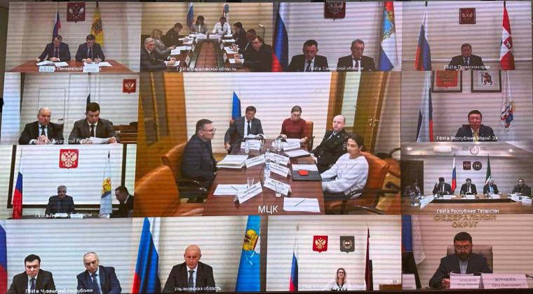 Игорь Буренков провел заседание рабочей группы Совета при полномочном представителе Президента РФ в ПФО. Игорь Буренков провел заседание рабочей группы Совета при полномочном представителе Президента РФ в ПФО.